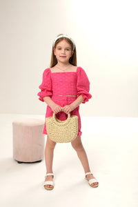 Puff-sleeves crop top for kids with charming puffed sleeves and a trendy design